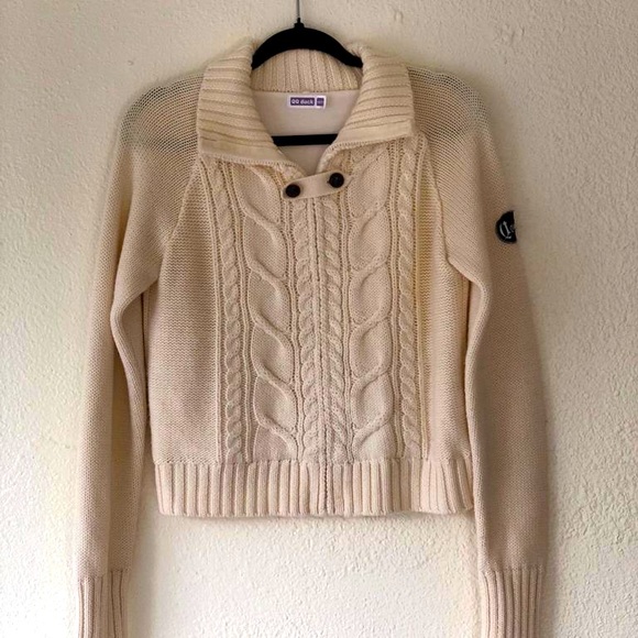 QQ duck Sweaters - QQ DUCK, crochet, cream sweater, size Medium.